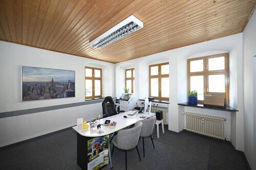 Büro im EG - 