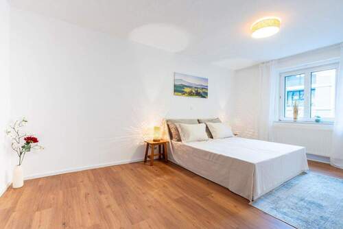 Schlafzimmer - 2 Zimmer Etagenwohnung in Augsburg