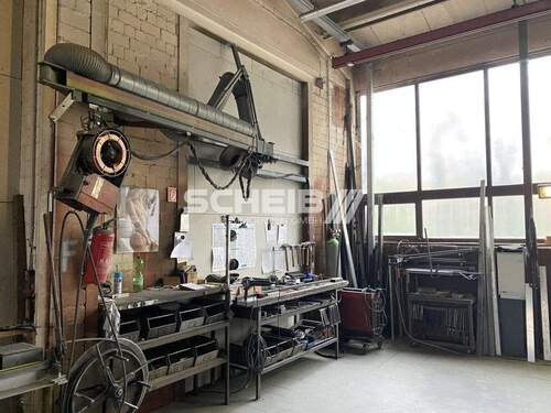 Hebezeug vorhanden - 