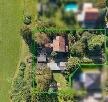 Exklusiv - Sanierungsbedürftiges Anwesen mit Nebengelass in Best-Lage von Dallgow-Döberitz