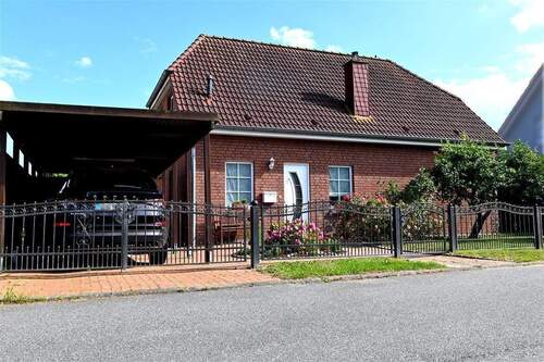 Hausansicht - Einfamilienhaus im Seebad Altefähr