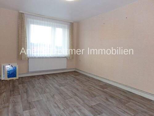 Wohnen 1.OG - 8 Zimmer Reihenmittelhaus in Freden (Leine)