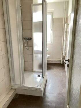 Badezimmer - Etagenwohnung mit 75,70 m&sup2; in Tützpatz zur Miete