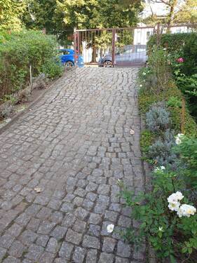 Auffahrt.jpg - 4 Zimmer Einfamilienhaus in Strausberg