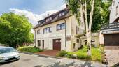 Außenansicht 1 - Charmantes Mehrfamilienhaus mit Ausbaupotenzial - Großzügig, gepflegt und vielseitig nutzbar