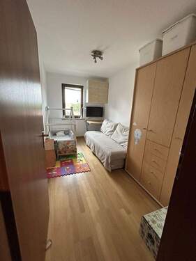 Büro / Kinderzimmer - 