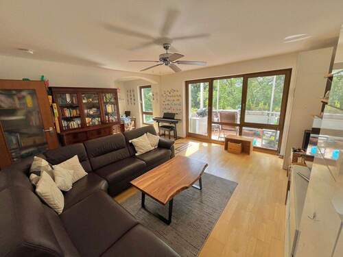 Wohnzimmer - Ohne Provision! Sonnige Wohlfühloase im Münchner Osten