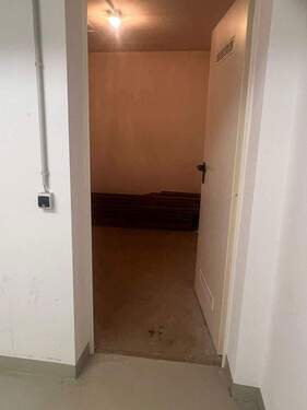 Keller abschließbar - 