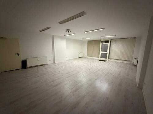 Fläche - Einfamilienhaus zur Miete in Duisburg