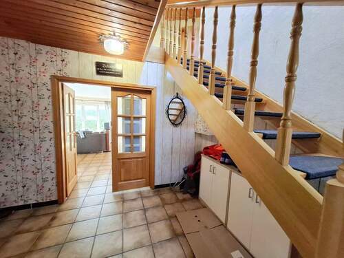 Flur EG.jpg - Einfamilienhaus mit 220,00 m&sup2; in Edewecht zum Kaufen