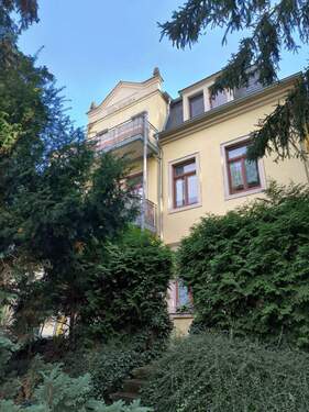 Außenansicht des Gebäudes - 2 Zimmer Etagenwohnung zur Miete in Dresden / Trachenberge