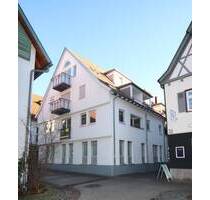 Mitten in Kirchheim.... - 1.095,00&nbsp;EUR Kaltmiete, ca.&nbsp; 87,00&nbsp;m&sup2;&nbsp;Wohnfl&auml;che in Kirchheim unter Teck (PLZ: 73230)