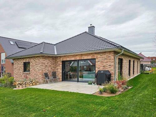Beispiel Abbildung mit Sonderleistungen - 5 Zimmer Bungalow zum Kaufen in Schenefeld