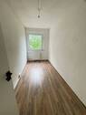 Kinderzimmer - Etagenwohnung mit 70,20 m² in Schneeberg zur Miete
