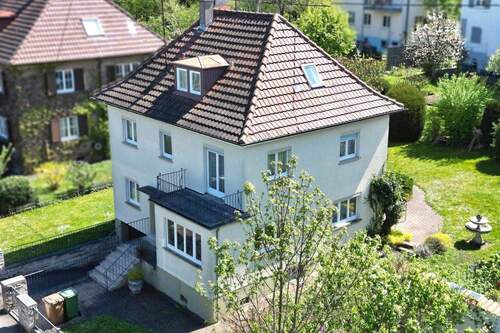 Ansicht von Nordwesten - 6 Zimmer Einfamilienhaus in Stuttgart