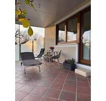 KS- Immobilien - 4-Zimmer-EG-Whg. - traumhafte Lage - Wang Inzkofen