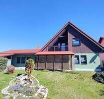 Schönes Zweifamilienhaus mit toller Aussicht - Sonneberg Oberlind