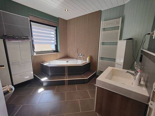 Badezimmer Erdgeschoss - 