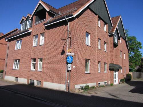 Gebäudeansicht.JPG - Schicke,helle Wohnung im Zentrum vom Klosterflecken Ebstorf