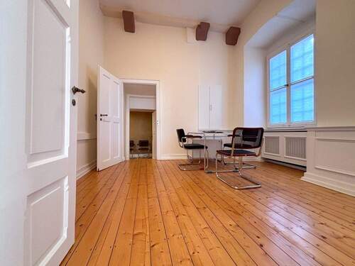 Raum 2 - 3 Zimmer Büro zur Miete in Marburg