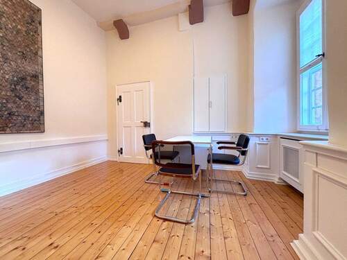 Raum 2 - 3 Zimmer Büro in Marburg