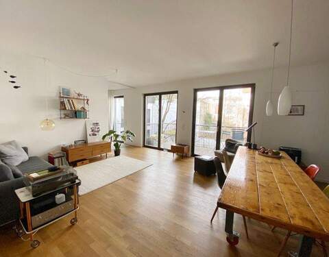 Wohnbereich - Moderne 3-Zimmer-Wohnung mit Balkon in Bestlage von Haidhausen