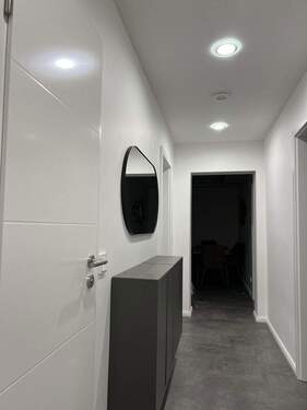 Flur mit LED-Spots - 