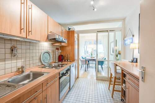 Einbaukueche - 2 Zimmer Etagenwohnung in München