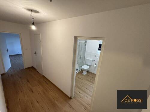 Flur_hinterer_Bereich - Etagenwohnung mit 106,00 m&sup2; in Nürnberg / Langwasser zum Kaufen