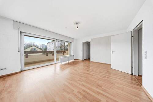 Wohnzimmer - 2 Zimmer Etagenwohnung zum Kaufen in Ettlingen