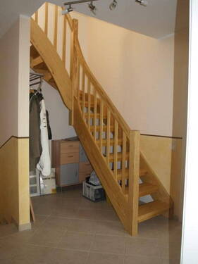 Treppe ins DG - 