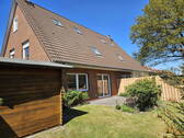 Garten - Mehrfamilienhaus, Wohnhaus mit 260,00 m&sup2; in Elmshorn zum Kaufen
