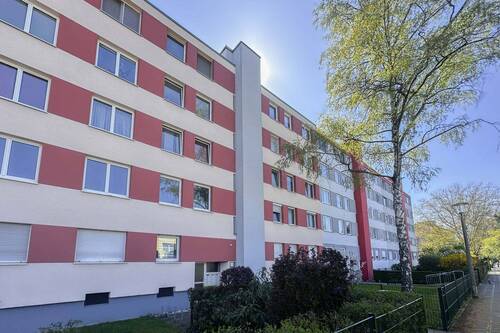 Titelbild - Frei ab 01.07.26 - 2-Zimmerwohnung in ruhiger Toplage im Nürnberger Stadtteil Marienberg