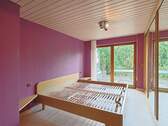 Geräumiges Schlafzimmer mit Zugang zur Terrasse - 