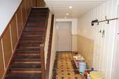 Treppenaufgang zum 1. Obergeschoss - 