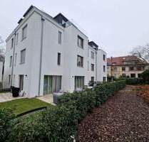 In Uni- Nähe, ansprechend und barrierefrei, 4 - Zi.- Wohnung mit großer Terrasse und TG- Stellplatz - Heidelberg Neuenheim