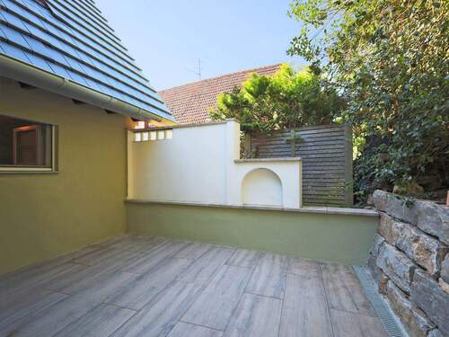 Große Terrasse mit viel Privatsphäre - 