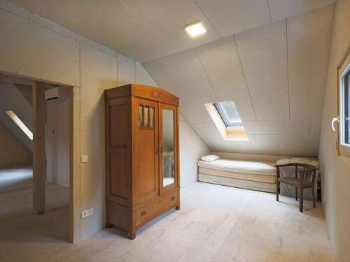 Geräumiges Gästezimmer im Dachgeschoss - 