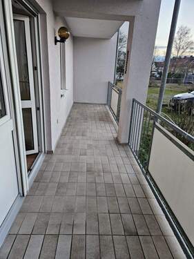 WhatsApp Image 2025-11-26 at 16.35.57.jpeg - 1 Zimmer Etagenwohnung in Niederwerrn