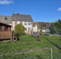 Gemütliches Hunsrücker-Bauernhaus mit ca. 1350 m² GrundstückBauland! - Morbach / Elzerath