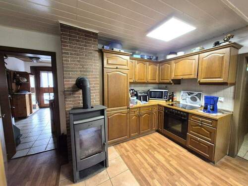 Holzofen 2 und Küche - 