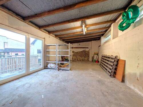 Lager Nebengebäude - 