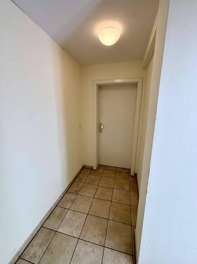 gefliester Hausflur - 