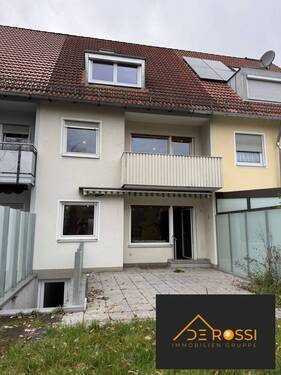 IMG_4286 - GROSS und FREI- REIHENHAUS IN EIBACH - GROSSER GARTEN - MIT GARAGE - FÜR SELBERMACHER