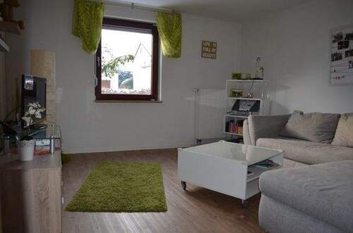 EG: Wohnen - 6 Zimmer Doppelhaushälfte in Utting am Ammersee