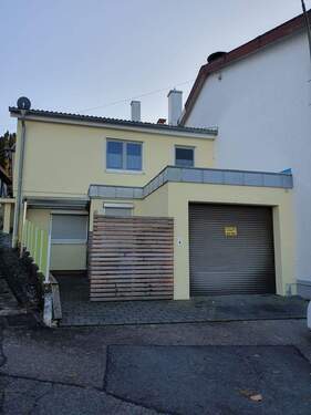 Ansicht Nord - Mehrfamilienhaus, Wohnhaus mit 82,00 m&sup2; in Schwindegg zum Kaufen