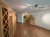 Wohnbereich mit Küche - 2 Zimmer Etagenwohnung in Bad Reichenhall