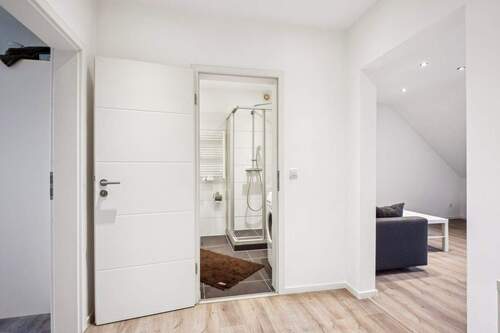 Flur zum Wohnzimmer - 