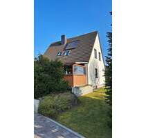 Modernisiert, großzügig, familienfreundlich - Einfamilienhaus mit Gartenparadies und Vollkeller - Uetersen