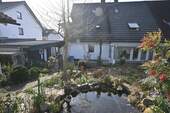Garten mit Teich - 